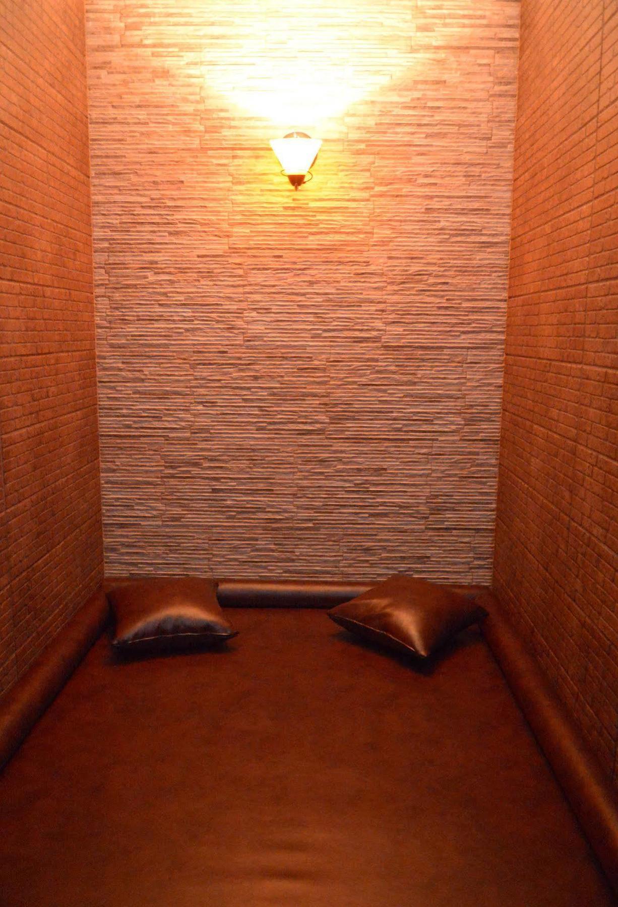 Hotel Fortuna Lviv Eksteriør billede